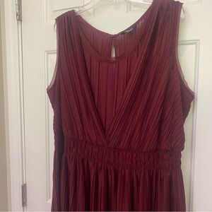 Simply Vera Vera Wang Smocked Dress 2X Wine Color